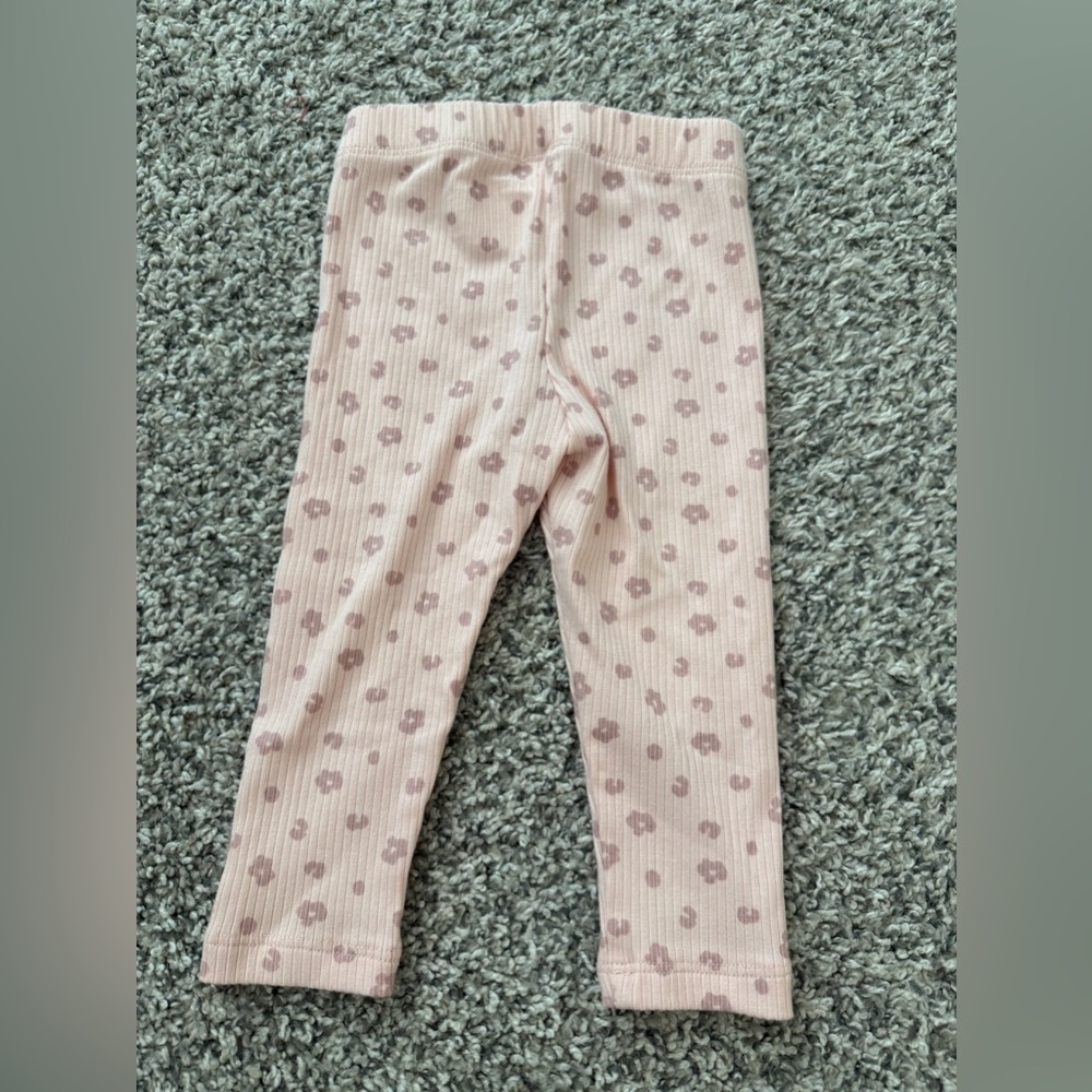 Cat & Jack Toddler Girl Set - Picture 5 of 5